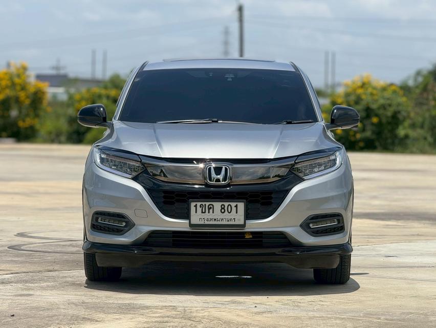 HONDA HRV 1.8  RS TOP SUNROOF (mnc)ปี 20 สีเทา  ออโต้  สวยหรูสปอร์ตน่าขับมากๆ
