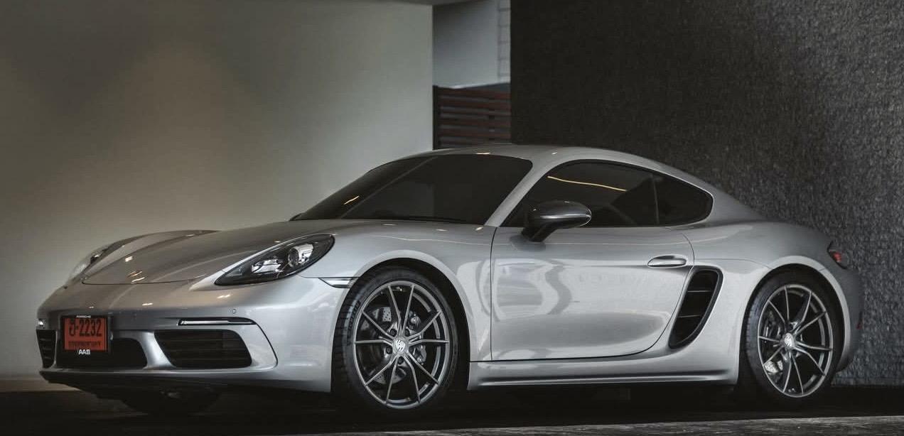 Porsche 718 Cayman T (AAS)