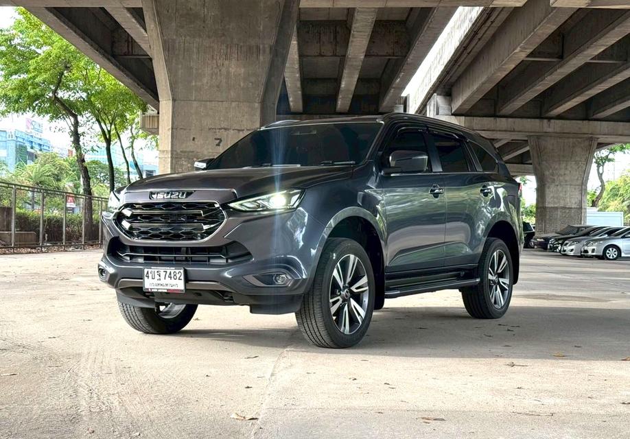 2023 Isuzu MU-X 1.9 ULTIMATE รถสวยจัดมือเดียว 