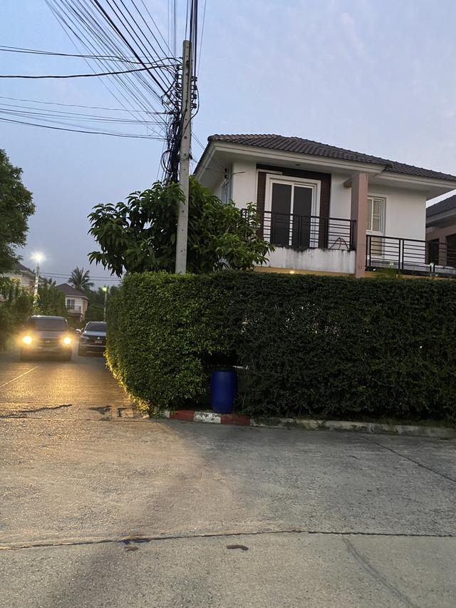 ขายบ้านเดี่ยว ใกล้รถไฟฟ้า เซนทรัลเวสเกต 7