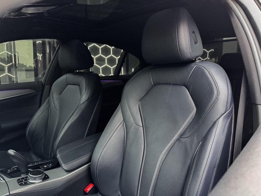 รหัสรถ MCA53 2018 BMW 530E M-SPORT G30 TO M5 LCI LOOK 11