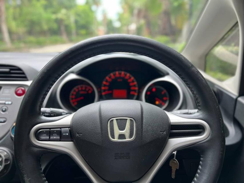 HONDA JAZZ 1.5 V i-VTEC 2012 รถสวย ไม่มีชน เดิมๆ100% 6