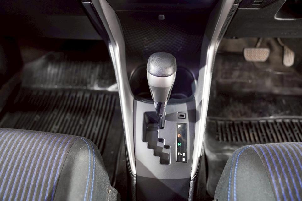 ขายรถยนตร์ toyota มือสอง รูปที่ 10