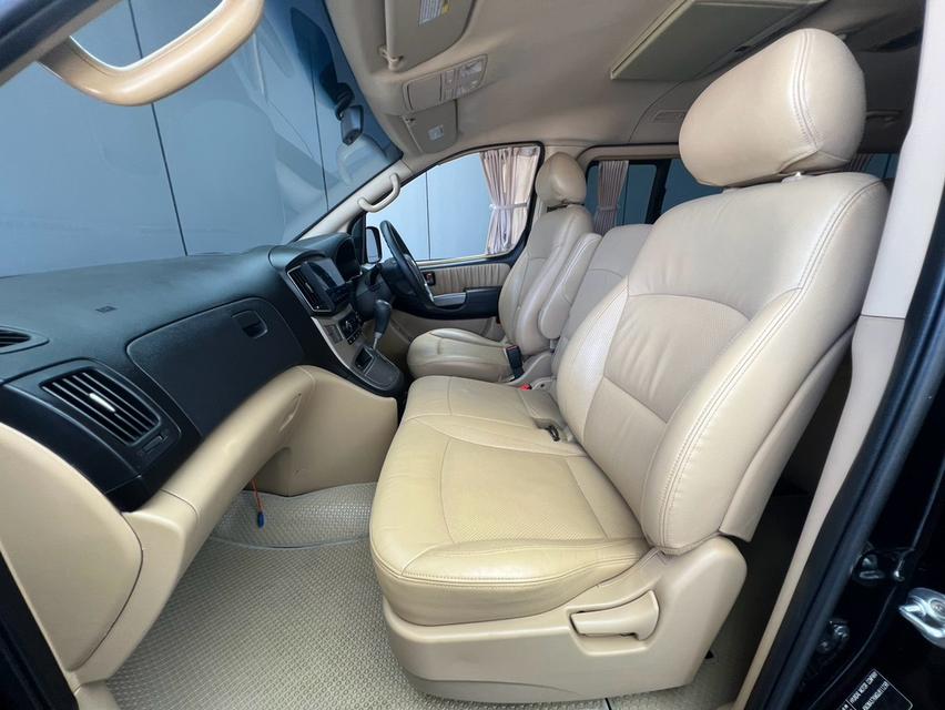 ปี 2016 HYUNDAI H1, ELITE โฉม ปี08-18สีดำ เกียร์ออโต้ รถบ้านแท้ ออกศูนย์ รูปที่ 10