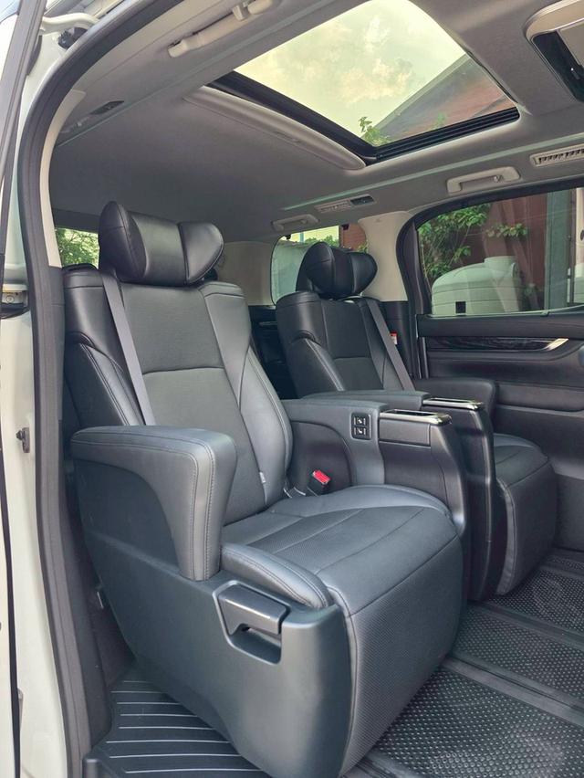 Toyota ALPHARD 2.5SC PACKAGE สีขาว ปี 2024 ไมล์ 17,000 กม. รูปที่ 12