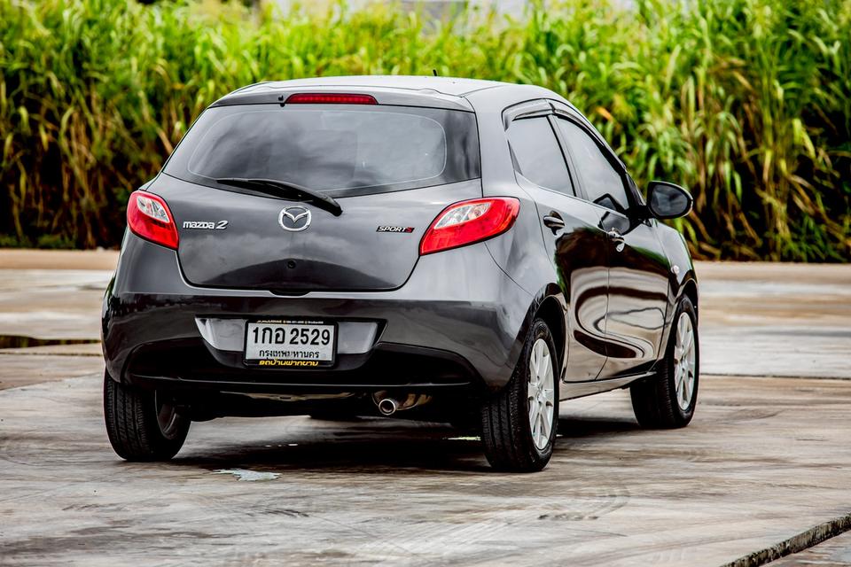 Mazda2 1.5 Groove Sport ปี 2013 สีเทา มือเดียวป้ายแดง 7