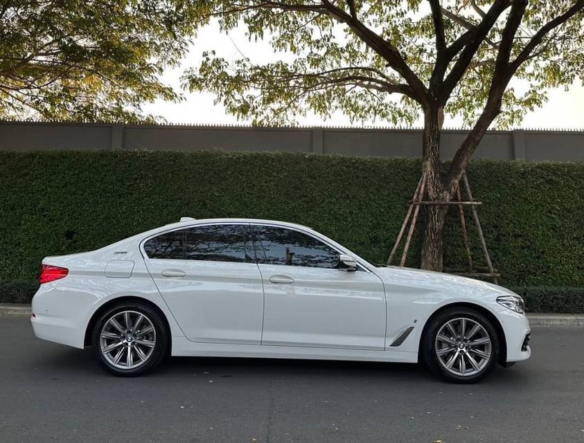 Bmw 530e Elite eDrive Plug in ปี2020 4