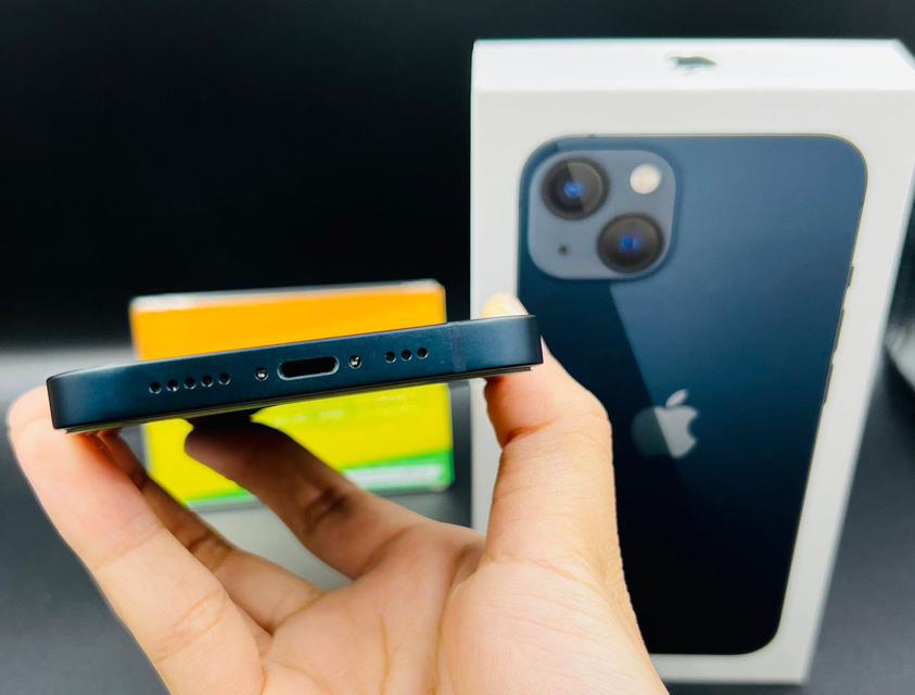 iPhone 13 128GB สี Midnight 6