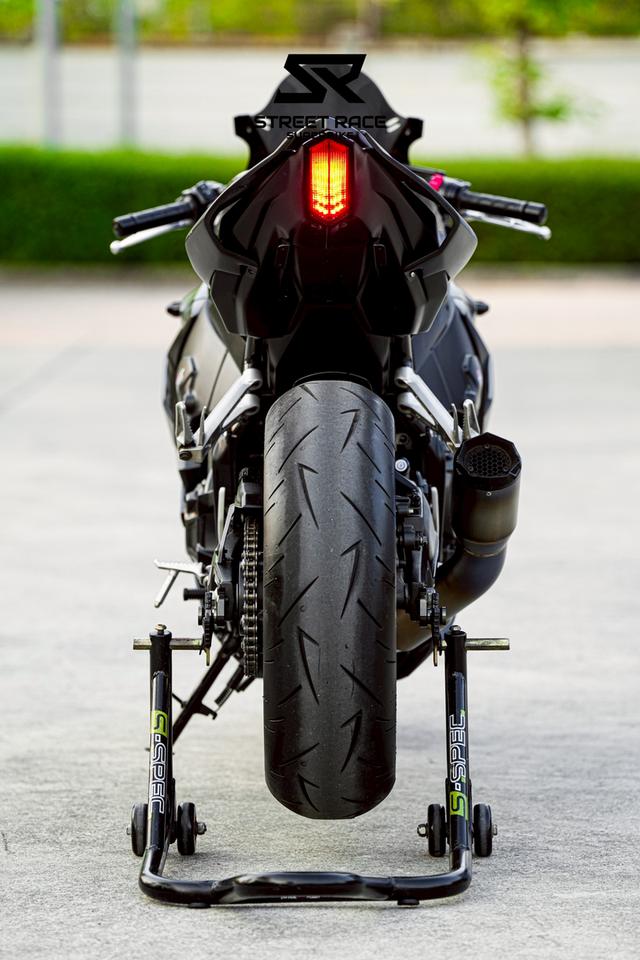 2022 Honda cbr650r 2022 – black edition 18