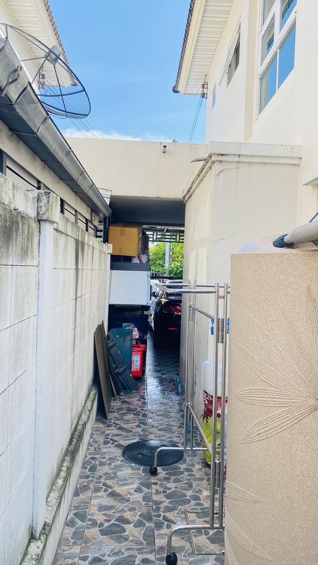   ขายบ้านแฝดสภาพดี ราคาบ้านแฝดอารมณ์เหมือนซื้อบ้านเดี่ยว เพื่อนบ้านดี ศุภาลัย วิลล์ ราชพฤกษ์-บางบัวทอง ราคาถูกที่สุด ราคานี้หาซื้อได้ที่นี่ ที่เดียว 12