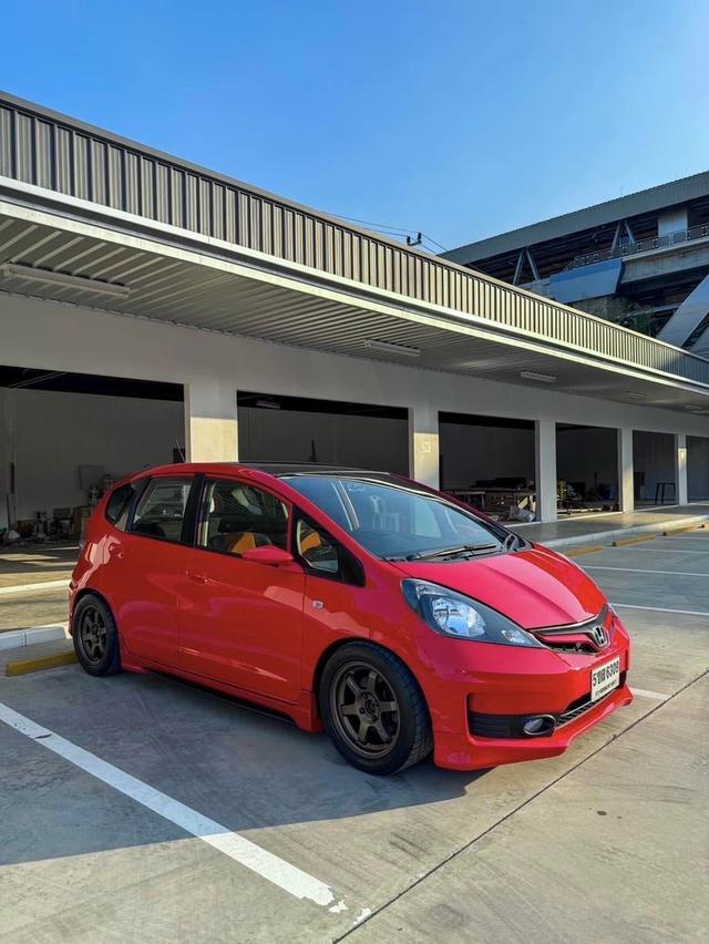 Honda Jazz GE ปี 2008 สีแดง จังหวัด เชียงใหม่ 6