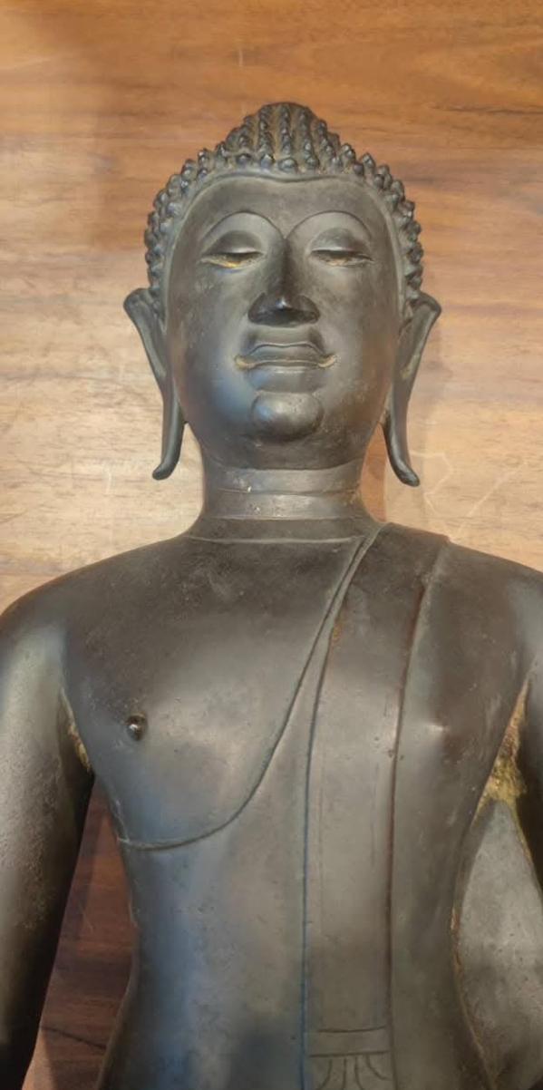 พระบูชา 9 นิ้ว