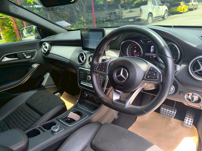 2018 Mercedes-Benz CLA250 AMG Dynamic Facelift Whiteart Edition W117 AT 10