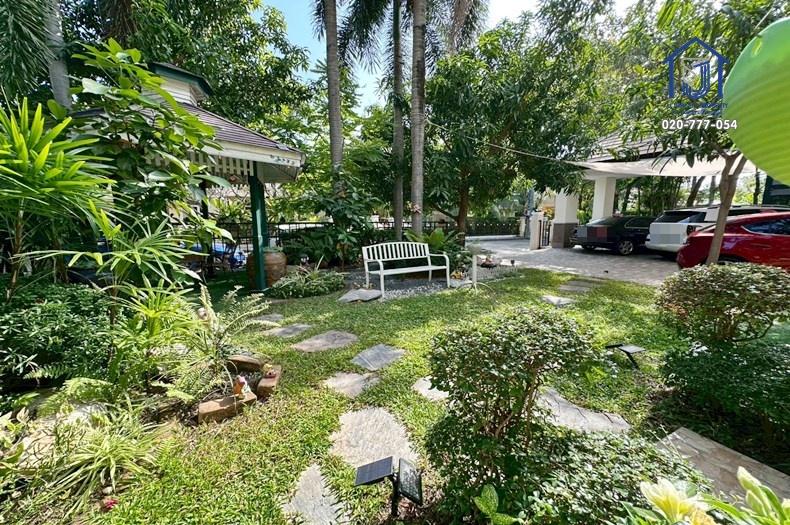 ขายบ้านเดี่ยว 2 ชั้น หมู่บ้านพัฒนาการ 120 ตารางวา แปลงใหญ่ ทำเลศักยภาพ ใกล้ศรีนครินทร์–ทางด่วน 2