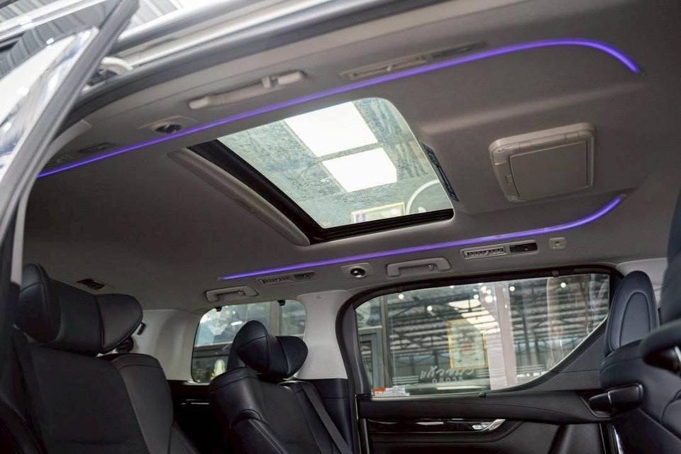 Toyota Vellfire 2.5 รถศูนย์โตโยต้า ตัวท็อป เบาะมิกกี้เม้า  ปี 2018 ไมล์ 64,xxx km กุญเเจครบ 2 ชุด 10