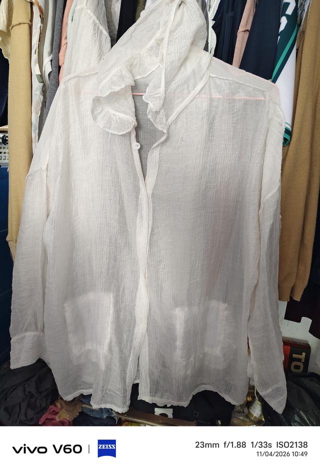 เสื้อผ้ามือสอง สภาพใหม่กริบ รูปที่ 3