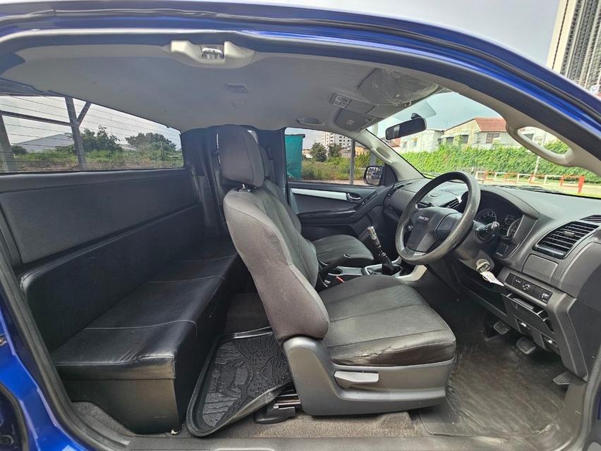 Isuzu  14