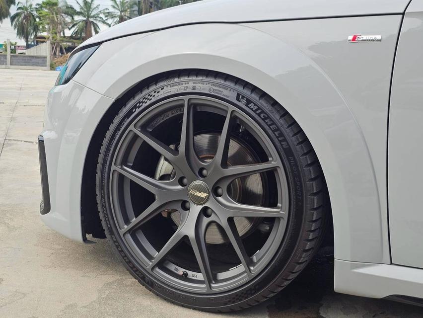 #Audi #TT 45 tfsi Quattro 4WD ปี 2019 แท้ สีขาว แร๊ฟเทารถศูนย์ Audi thailand ไมล์แท้เพียง 34,xxx km. ยางยังใหม่ 2025 รูปที่ 2