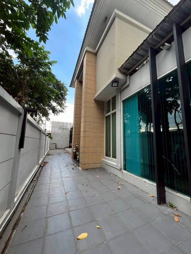 Sale / Rent  Grand Bangkok boulevard Kasert- Nawamin  129 square wah. With a bid swimming pool. 5 bedrooms 7 bathrooms Fully furnished Sale 30 Million 20