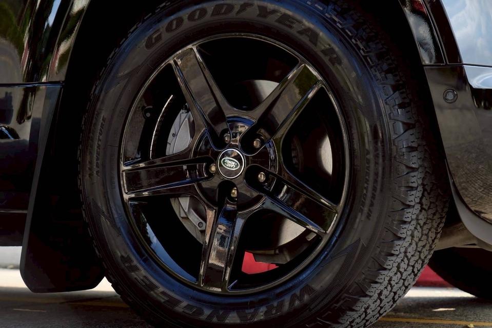 รหัสรถ PR5999 Land Rover Defender (110) P400e ปี 2022 5