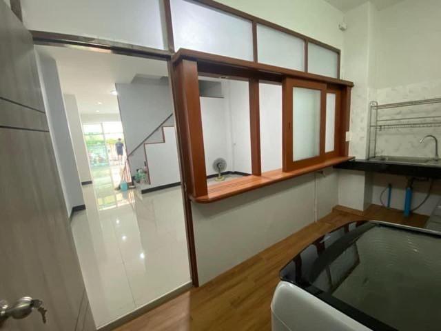 ให้เช่าทาวโฮม 3 ชั้นหลังมุม ซอยประชาราษฎร์บำเพ็ญ 9 ใกล้รัชดา ห้วยขวาง สุทธิสาร mrt ห้วยขวาง  4