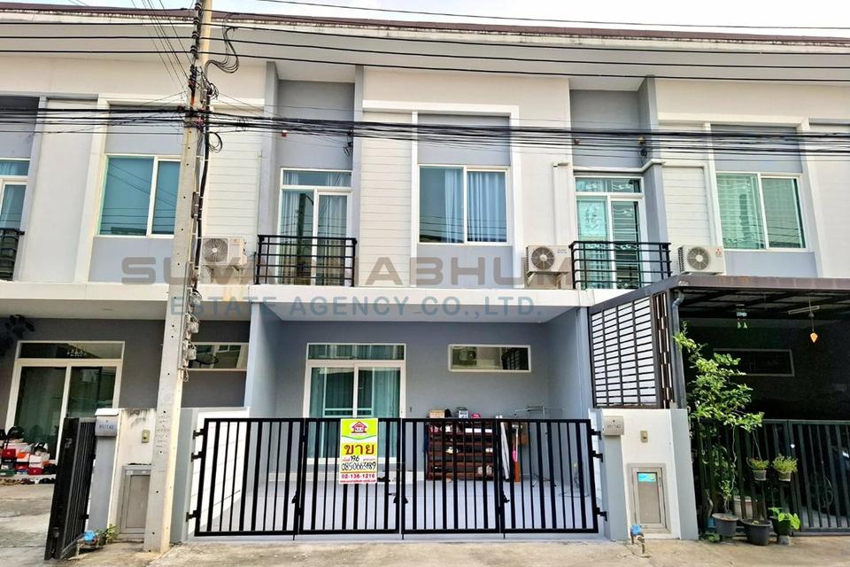 ขายทาวน์โฮม2 ชั้น 19.6 ตารางวา โครงการ คาซ่า ซิตี้ ( Casa city ) บางนา 1