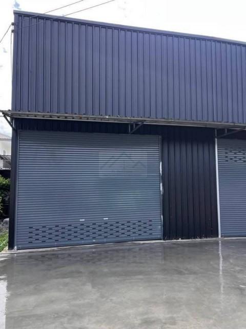 ให้เช่าโกดัง 100 ตรม. (มี 4 ห้อง) ซอยพัฒนาการ 38 ในโครงการรพฤกษาอเวนิว พัฒนาการ เดินทางสะดวก ใกล้ทางด่วน 2