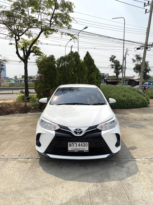 Toyota Yaris ativ 1.2E. Entry AT sedan 2019ปลายปี   2