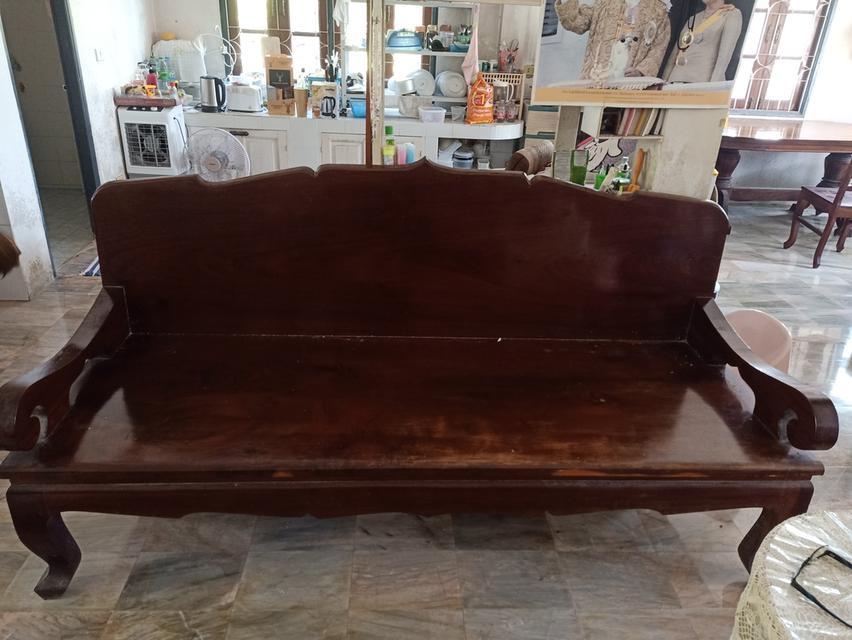 โต๊ะทานข้าวงรีไม้มะค่า 8 ที่นั่ง, เก้าอี้ยาวไม้มะค่า 2