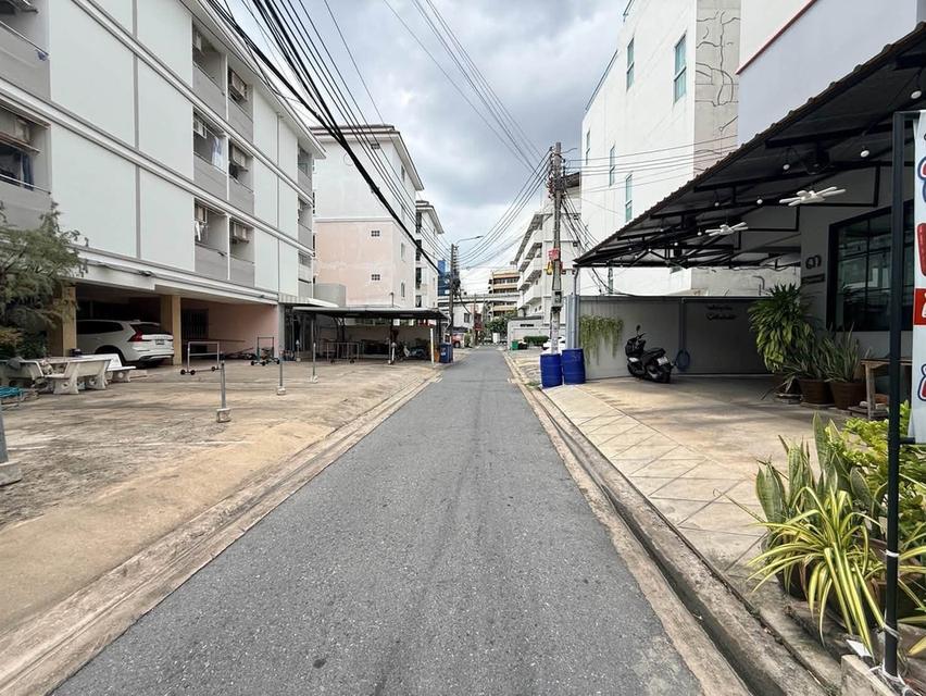 ขายด่วนที่ดินจตุจักร 79 ตรว ติดถนนสาธารณะ ถมแล้ว ซ.ลาดพร้าว40 จตุจักร กทม. 4