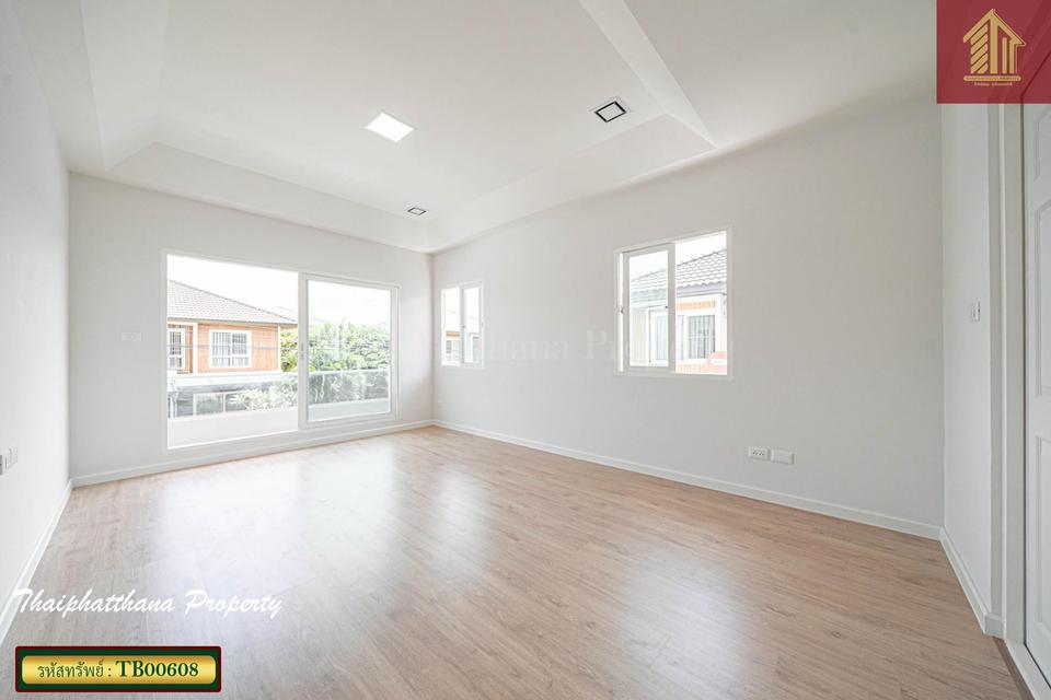 มัณฑนา เลค วัชรพล สุขาภิบาล 5 7