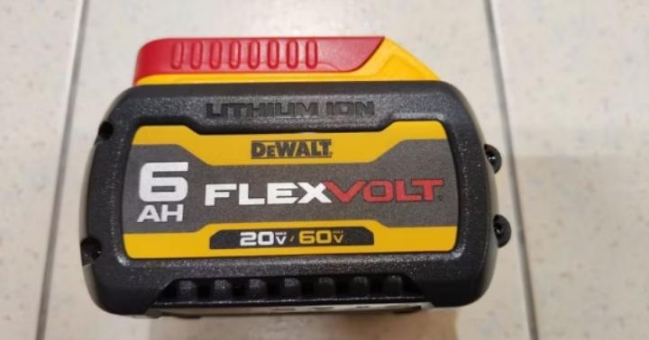 เครื่องมือไร้สาย Dewalt มือสอง ของแท้ราคาจับต้องได้ครับ 13
