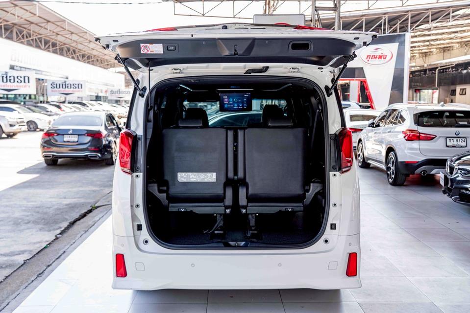 รหัสรถ NP561 รุ่นรถ : TOYOTA ALPHARD 2.5HYBRID S TYPE GOLDปีรถ : 2021 6