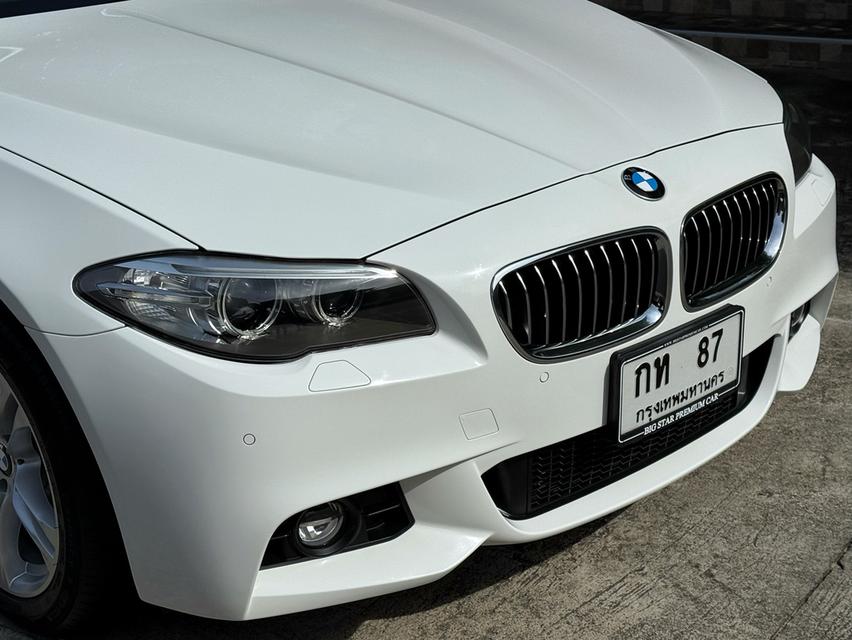 2016 BMW 520D MSPORT LCI รถมือเดียวออกป้ายแดง รถวิ่งน้อย เข้าศูนย์ตามระยะ รถไม่เคยมีอุบัติเหตุครับ 8