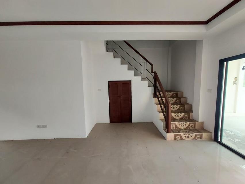 ขายทาวน์เฮ้าส์  2 ชั้น หมู่บ้านอิงตะวัน แกรนด์ วิว อำเภอปลวกแดง จังหวัดระยอง 3