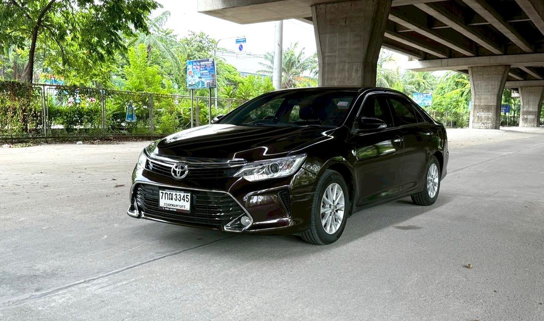 ขายรถ Toyota Camry 2.0G ปี 2018 สีน้ำตาล เกียร์ออโต้ 3