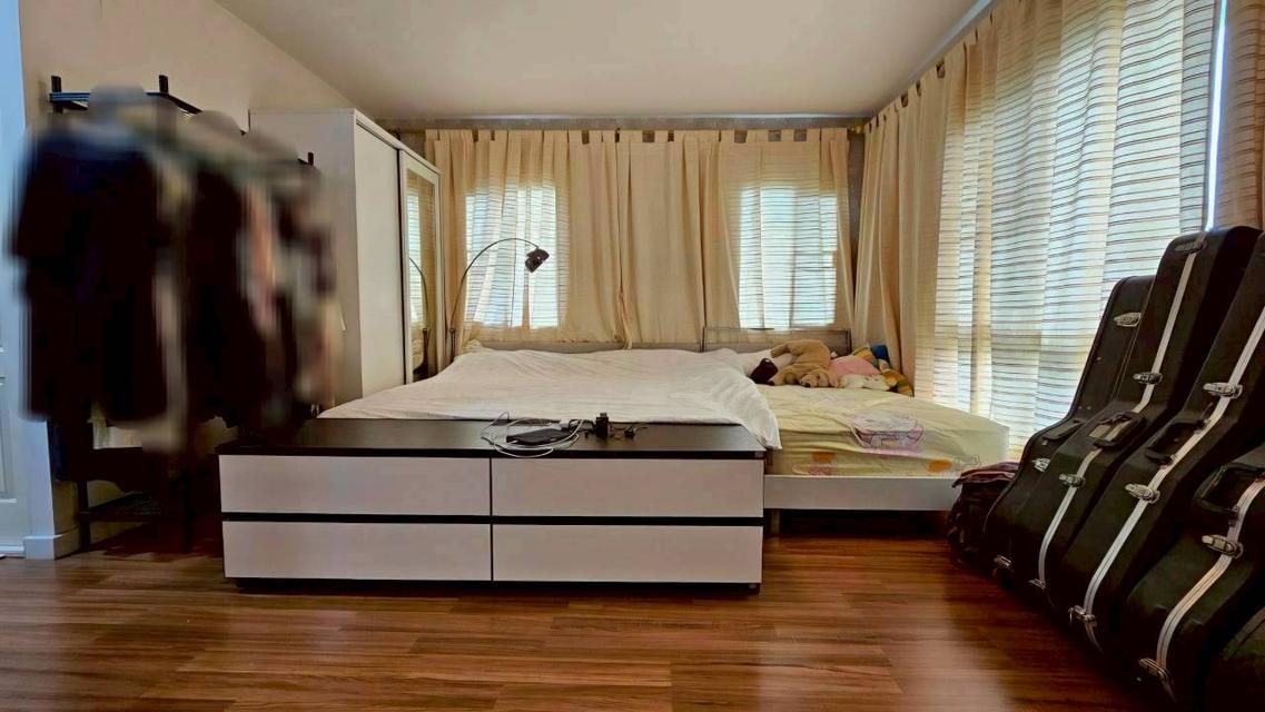 ขายด่วน บ้านเดี่ยว 2 ชั้น หมู่บ้านชัยพฤกษ์ บางใหญ่(เฟส 4)  ตำบลเสาธงหิน อำเภอบางใหญ่ จังหวัดนนทบุรี อยู่ต้นๆโครงการ 19