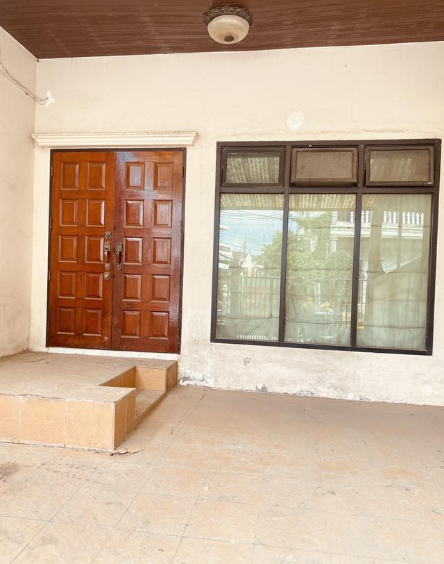 Townhouse for sale Sukhumvit road soi 77 5