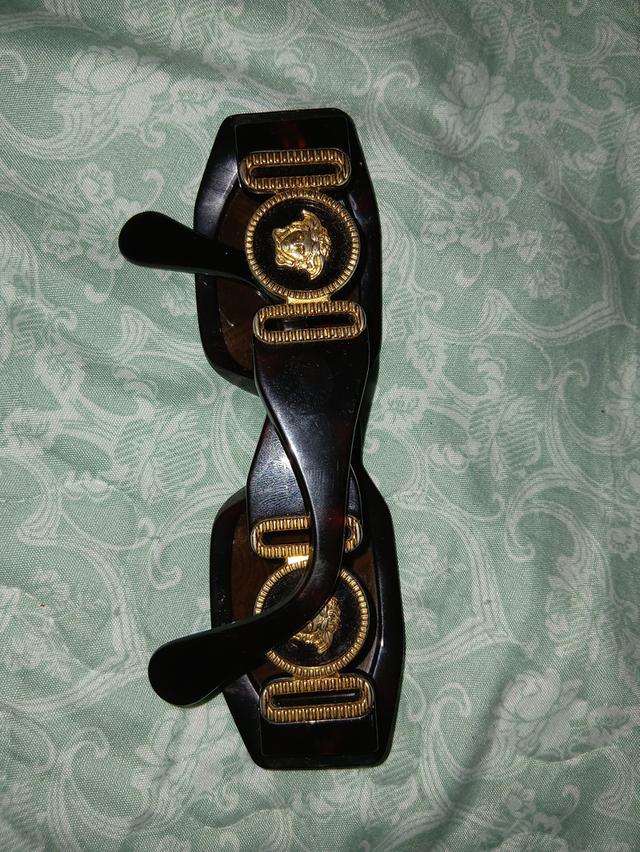 Gianni Versace Sunglasses MOD.414/B COL.900 – Vintage, Authentic