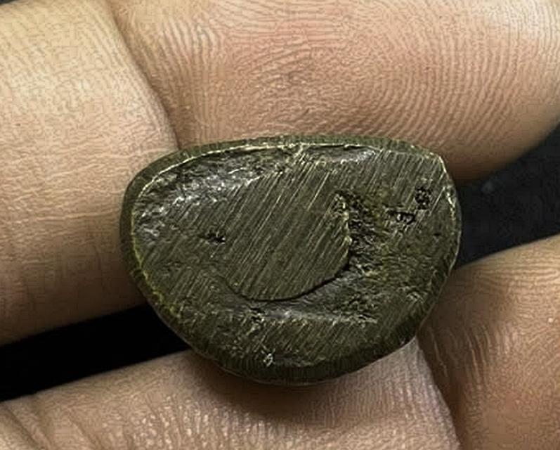 พระหลวงพ่อเงินเก่าค่ะ