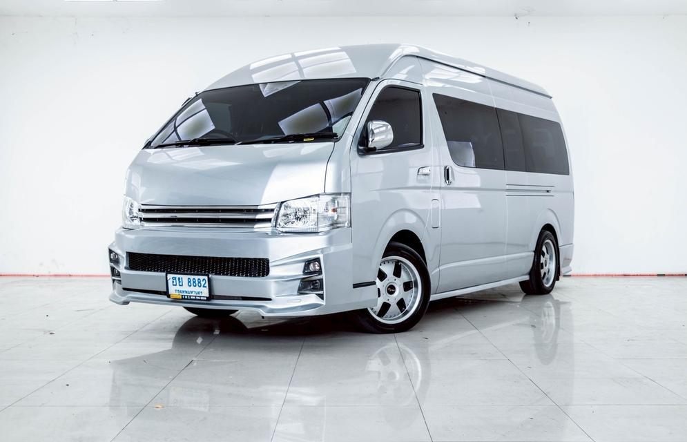 TOYOTA COMMUTER 3.0 D4D VIP 2014 