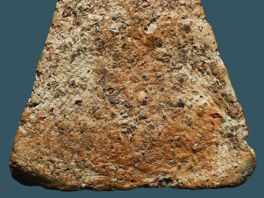 พระนางพญาพิษณุโลก  พิมพ์เข่าโค้ง....เก่า เดิมๆ สวยแชมป์ 9