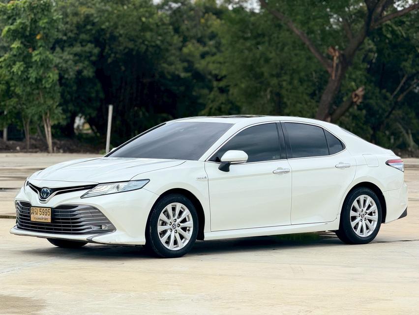 Toyota Camry 2.5 Hybrid Premium luxury top 2018