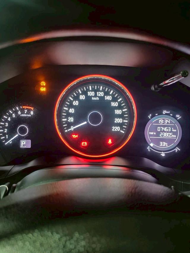 รถHonda hrv 1.8s ปี2016จด2017 รถวิ่ง70,000km แท้ๆ รูปที่ 6