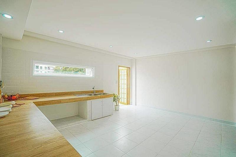 Rent Town House no furnitures zone Bangkhen Latphrao 1