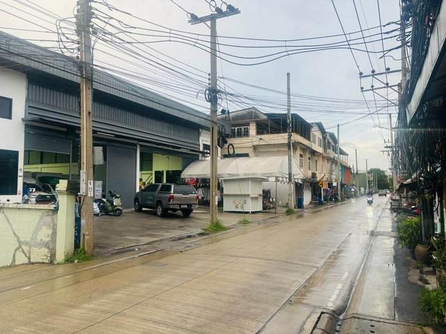 ขายโกดังอเนกประสงค์ พร้อมออฟฟิศ เปิดหน้าร้านได้ ทำเลทอง ใกล้กรุงเทพฯ 5