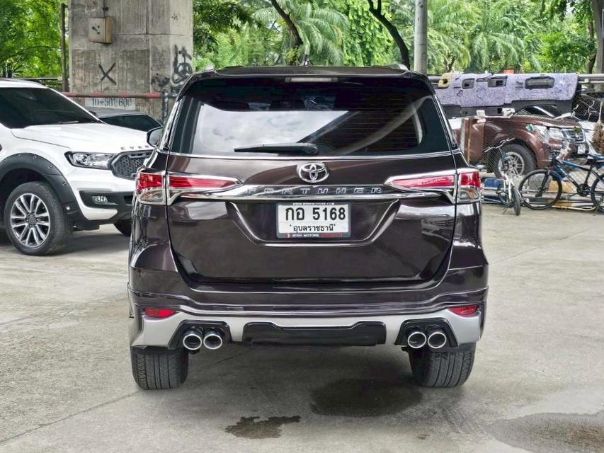 Toyota Fortuner 2.4V ปี16 5