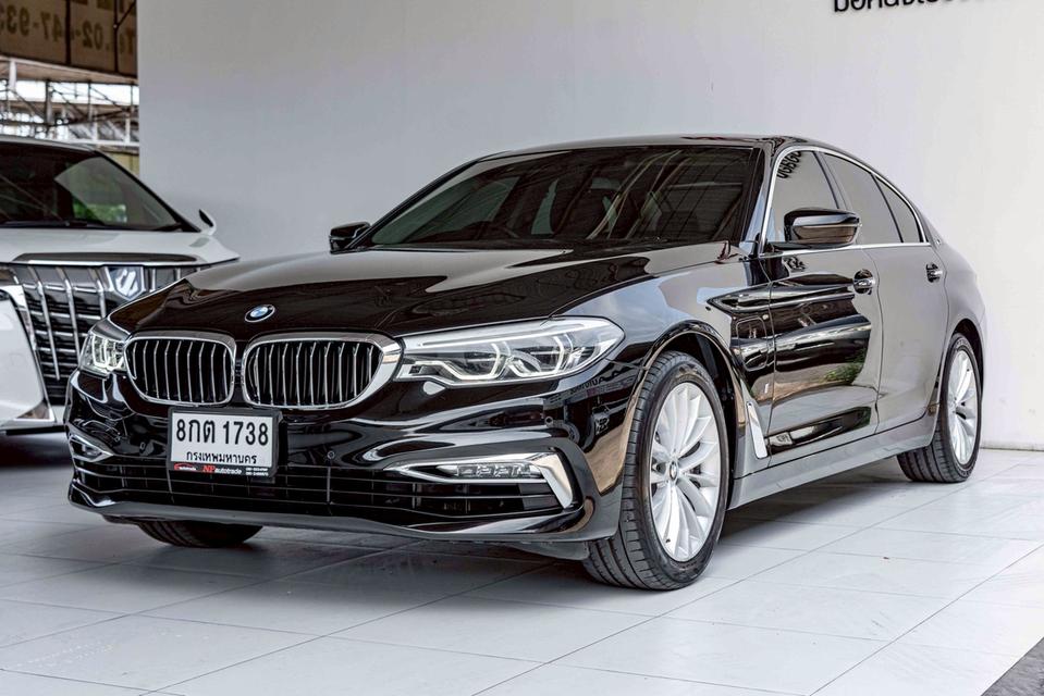 รหัสรถ NP1738 รุ่นรถ : BMW 530e Luxury 2.0ปีรถ : 2019 รูปที่ 7