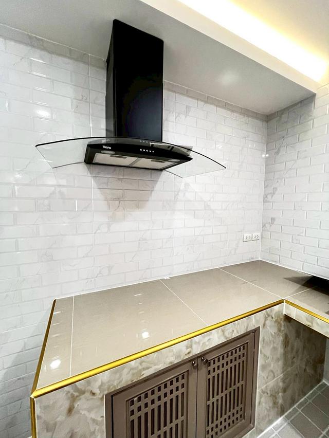 หมู่บ้านคัทลียาวิลล์ 9