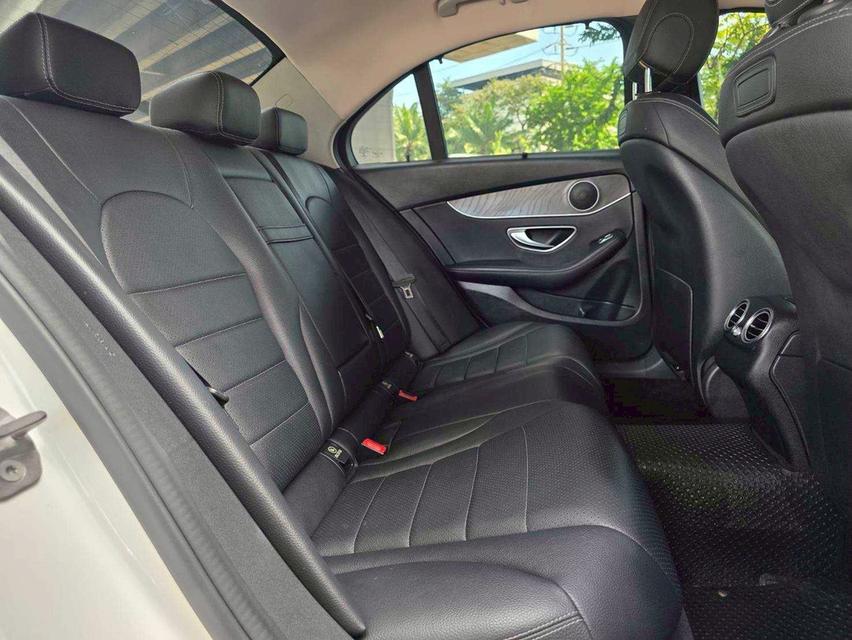 รหัสรถ WMT7504 BENZ C350e Avantgarde ปี 2017 รูปที่ 14